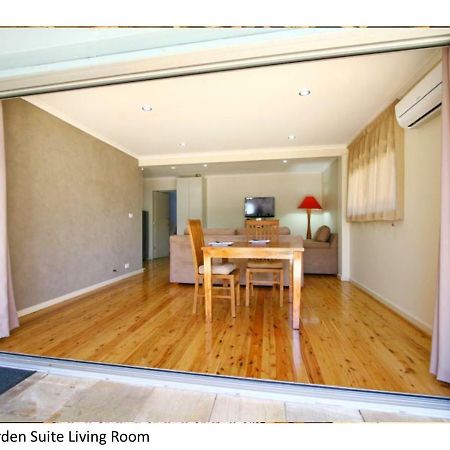 Southview Pensión Wollongong Exterior foto